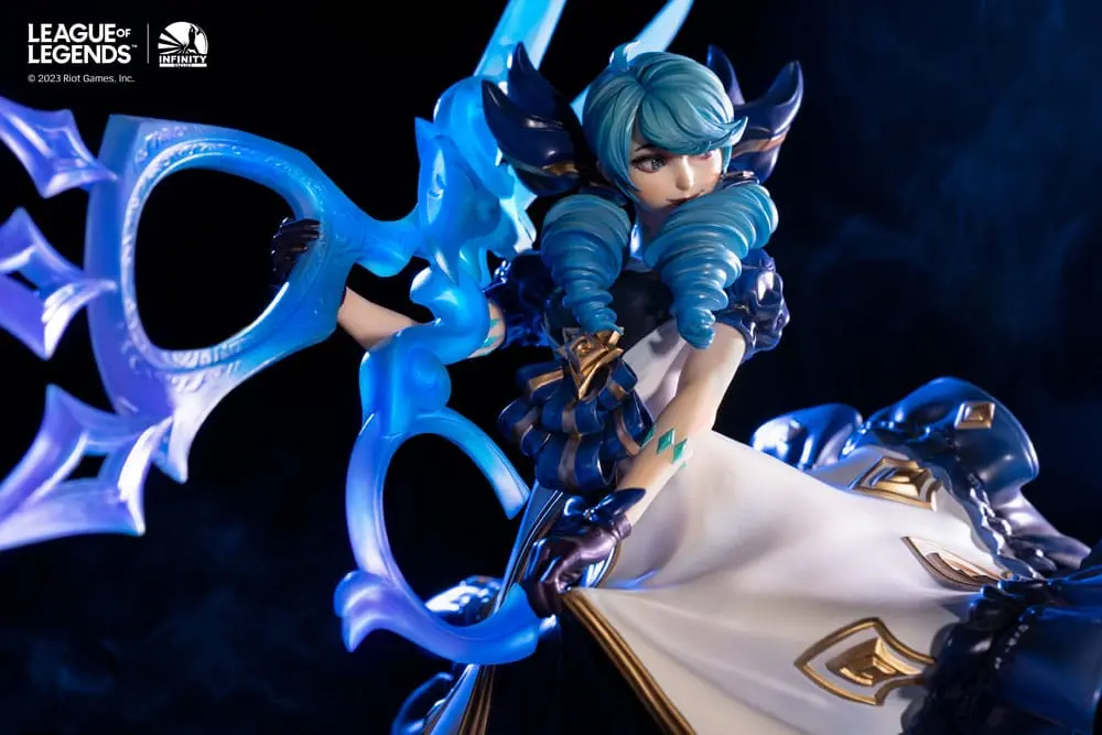 League of Legends 1/6 The Hallowed Seamstress - Gwen szobor figura 39 cm termékfotó