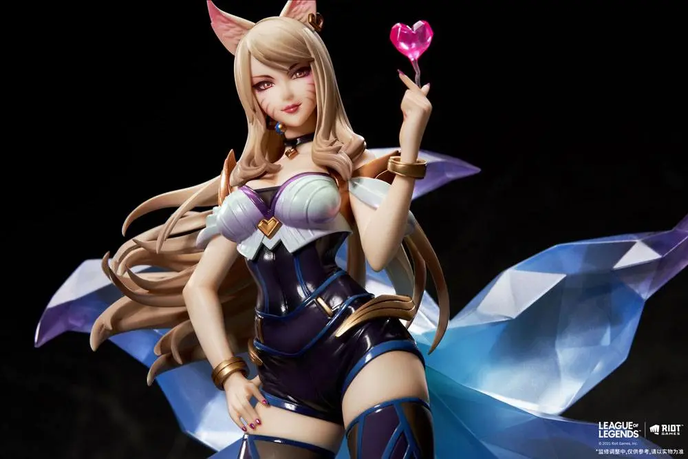League of Legends PVC szobor figura 1/7 Ahri 24 cm termékfotó