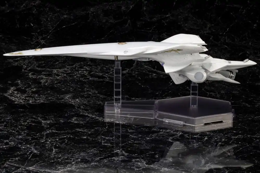 Legend of the Galactic Heroes: Die Neue These Galactic Empire Forces Battleship Brynhildr Műanyag modell készlet 35 cm  termékfotó