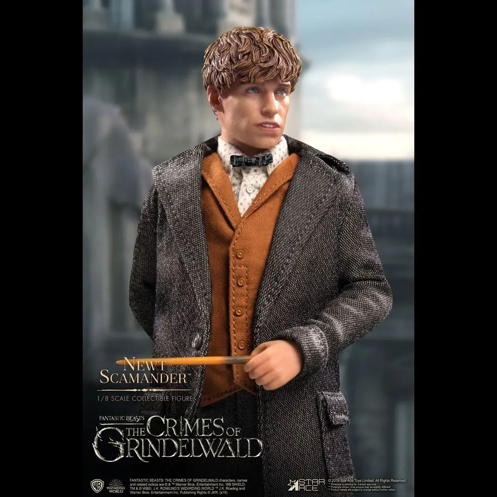 Legendás állatok és megfigyelésük 2 Real Master Series 1/8 Newt Scamander akciófigura 23 cm termékfotó