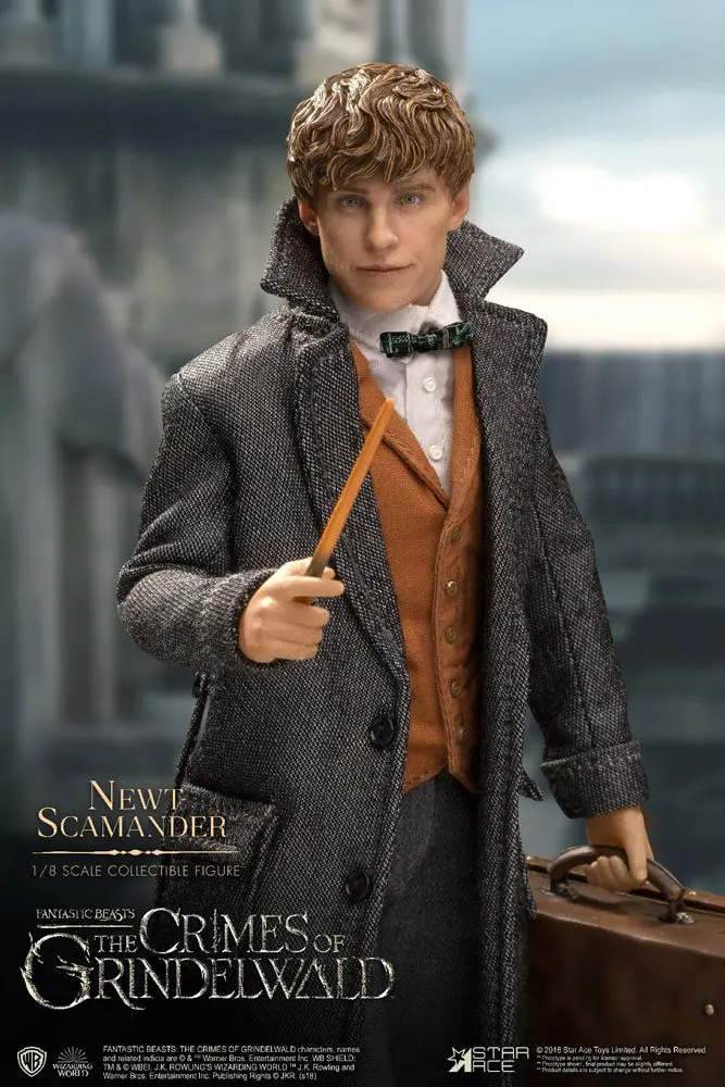Legendás állatok és megfigyelésük 2 Real Master Series 1/8 Newt Scamander akciófigura 23 cm termékfotó