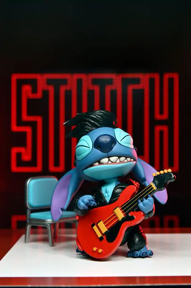 Lilo &amp; Stitch Ultimate Singer Elvis Stitch akciófigura 7 cm termékfotó