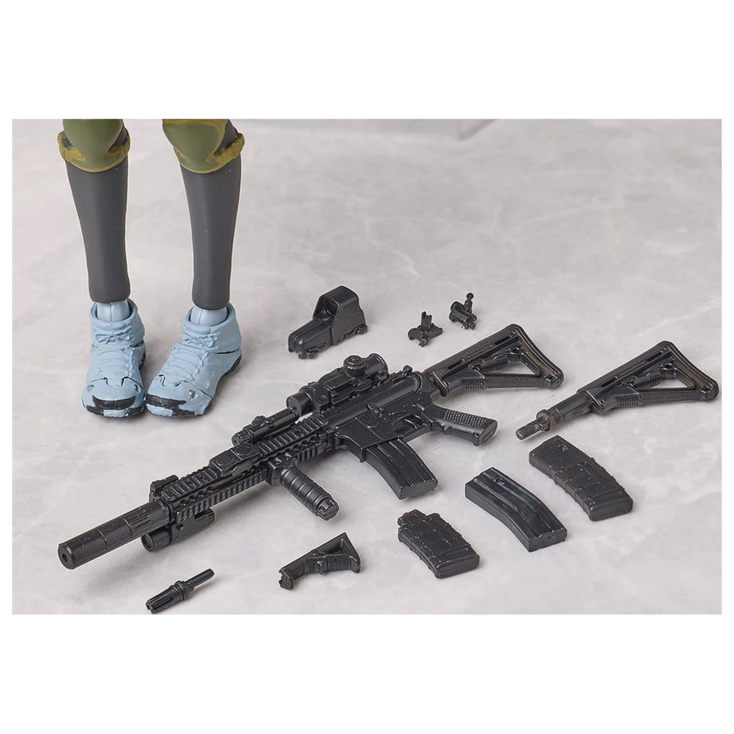 Little Armory figma akciófigura Miyo Asato: Summer Uniform ver. 1.5 13 cm termékfotó
