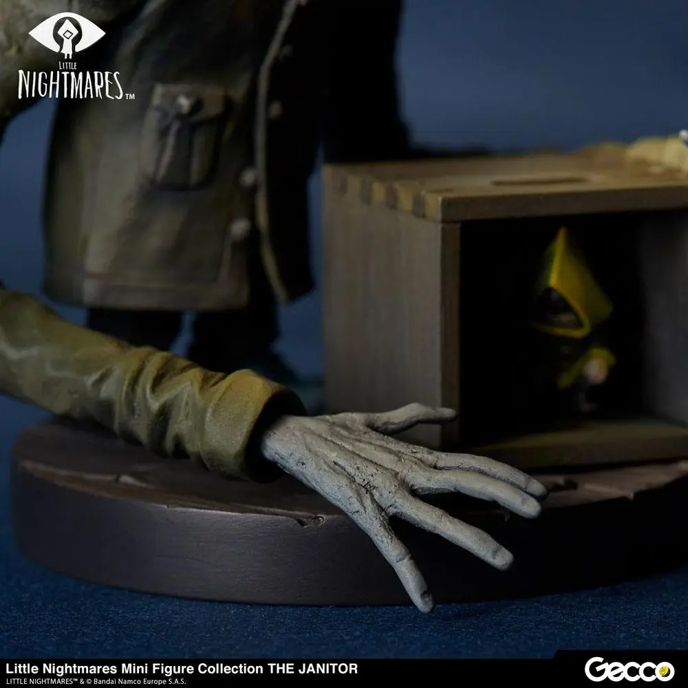 Little Nightmares Mini figura Collection The Janitor PVC szobor figura 10 cm termékfotó