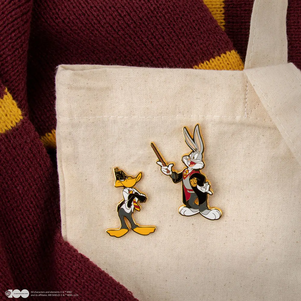 Looney Tunes Bugs Bunny & Daffy Duck at Hogwarts kitűző csomag termékfotó