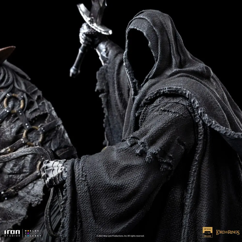 Lord Of The Rings Deluxe Art Scale 1/10 Nazgul on Horse szobor figura 42 cm termékfotó