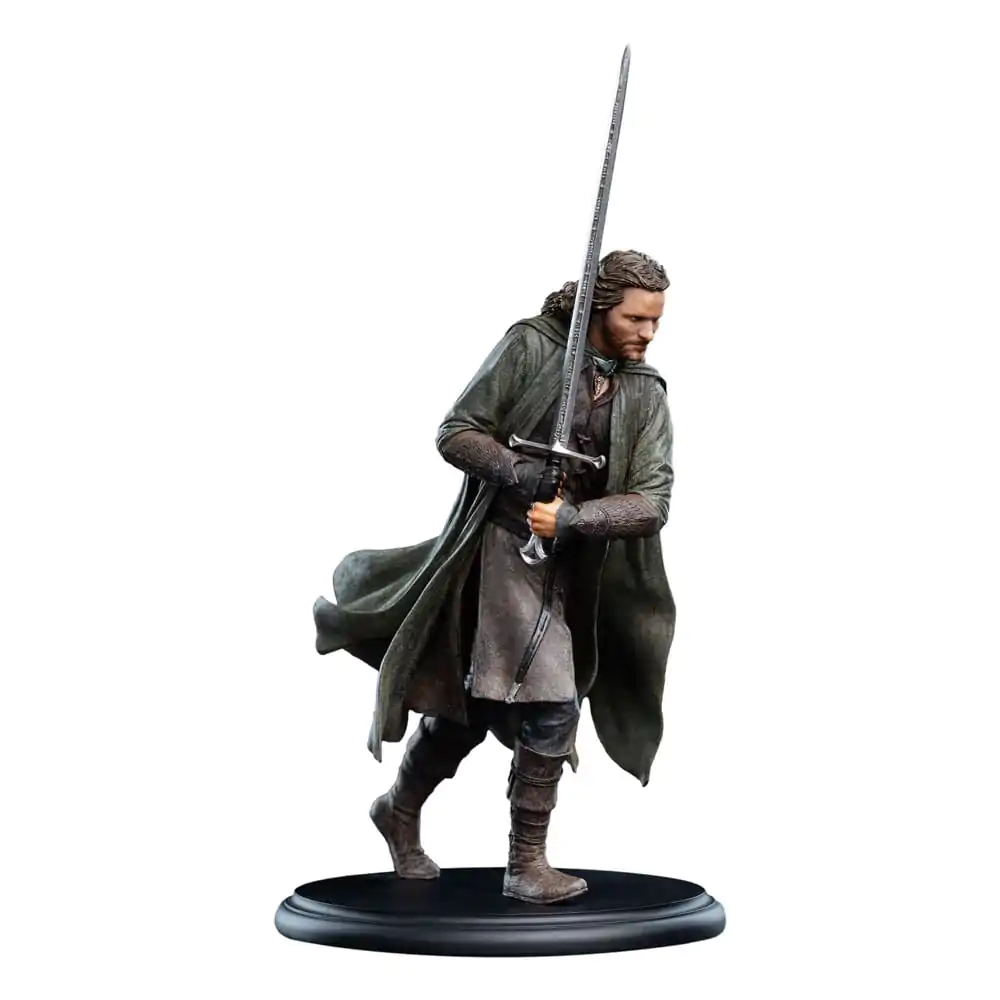 Lord of the Rings Mini szobor figura Aragorn 20 cm termékfotó