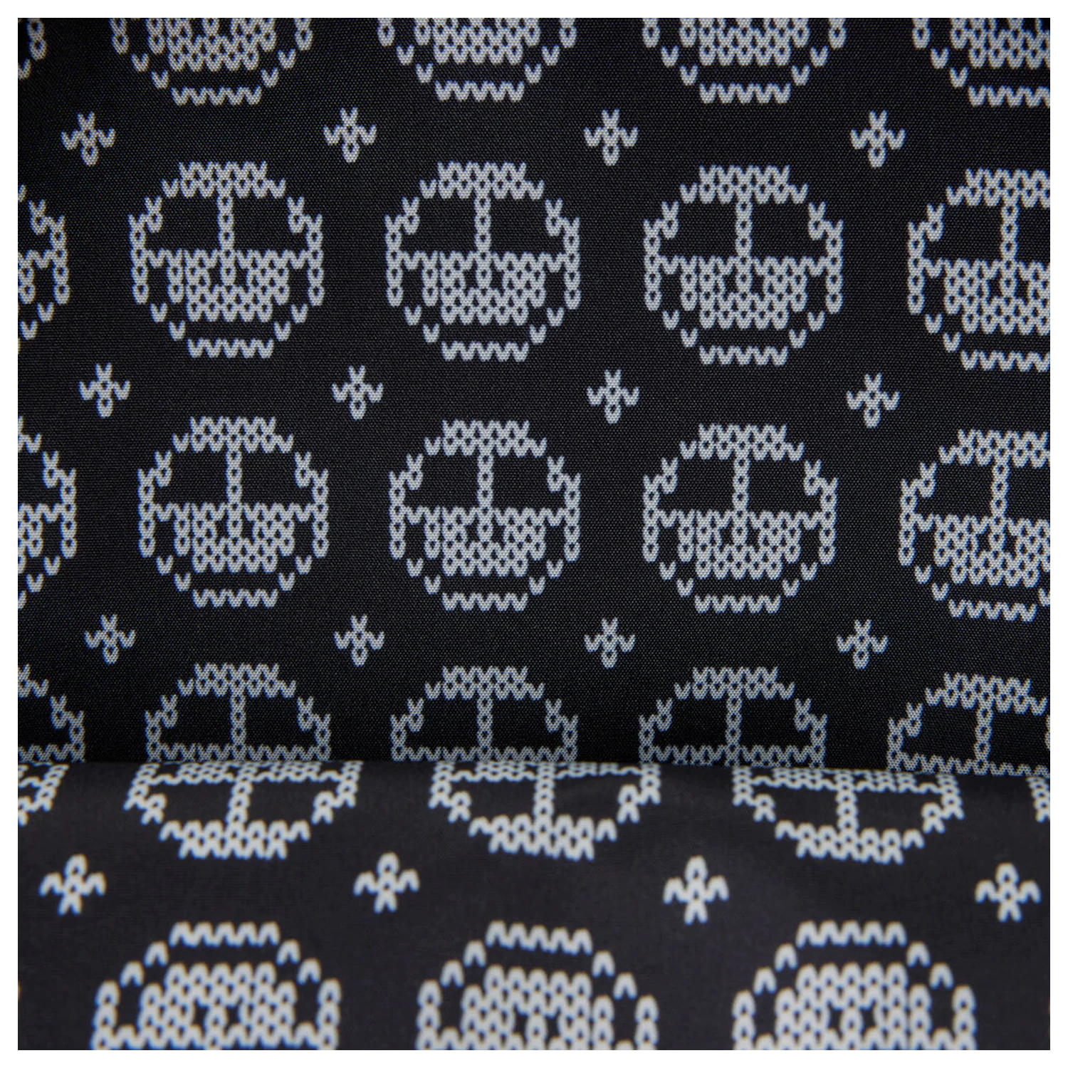 Loungefly Disney Nightmare Before Christmas Jack Skellington táska és pénztárca termékfotó