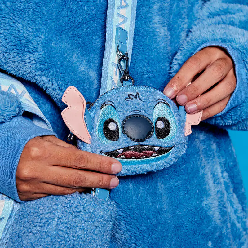 Loungefly Disney Stitch plüss bevásárló táska és pénztárca termékfotó