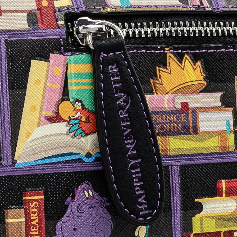 Loungefly Disney Villains Books keresztpántos táska termékfotó