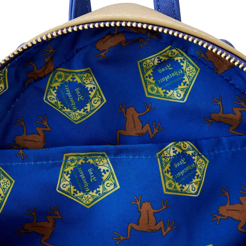 Loungefly Harry Potter Honeydukes Chocolate Frog táska hátizsák 26cm termékfotó