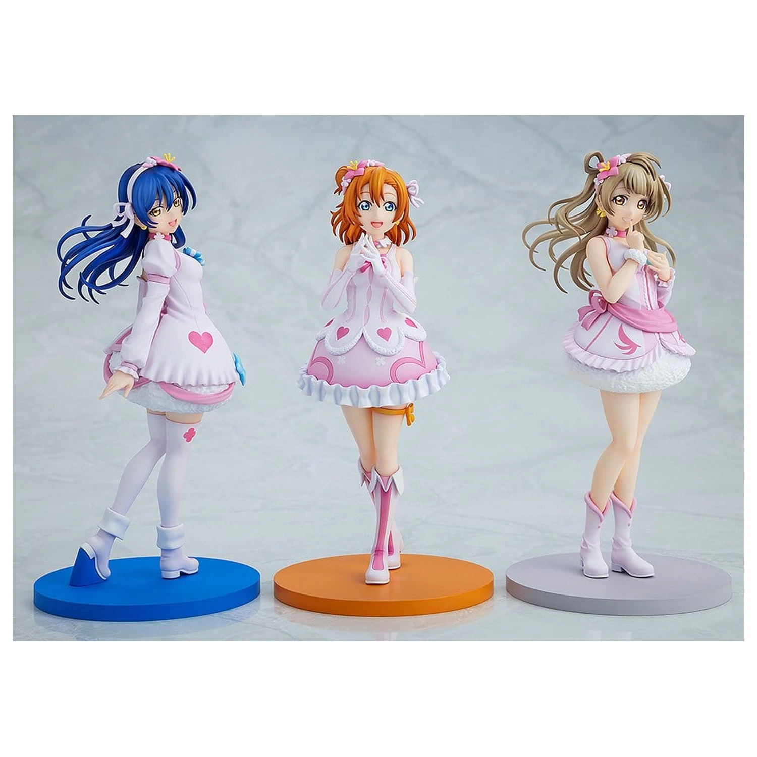 LoveLive! Umi Sonoda: Bokutachi wa Hitotsu no Hikari Ver. PVC figura 16 cm termékfotó