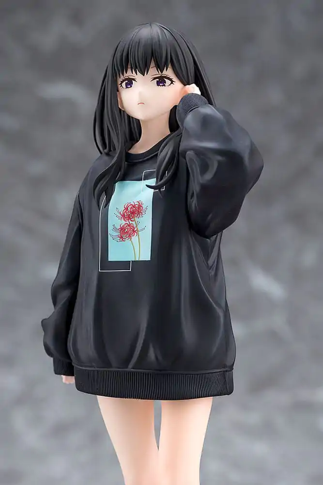 Lycoris Recoil 1/7 Takina Inoue: Oversized Sweatshirt Ver. PVC szobor figura 25 cm termékfotó