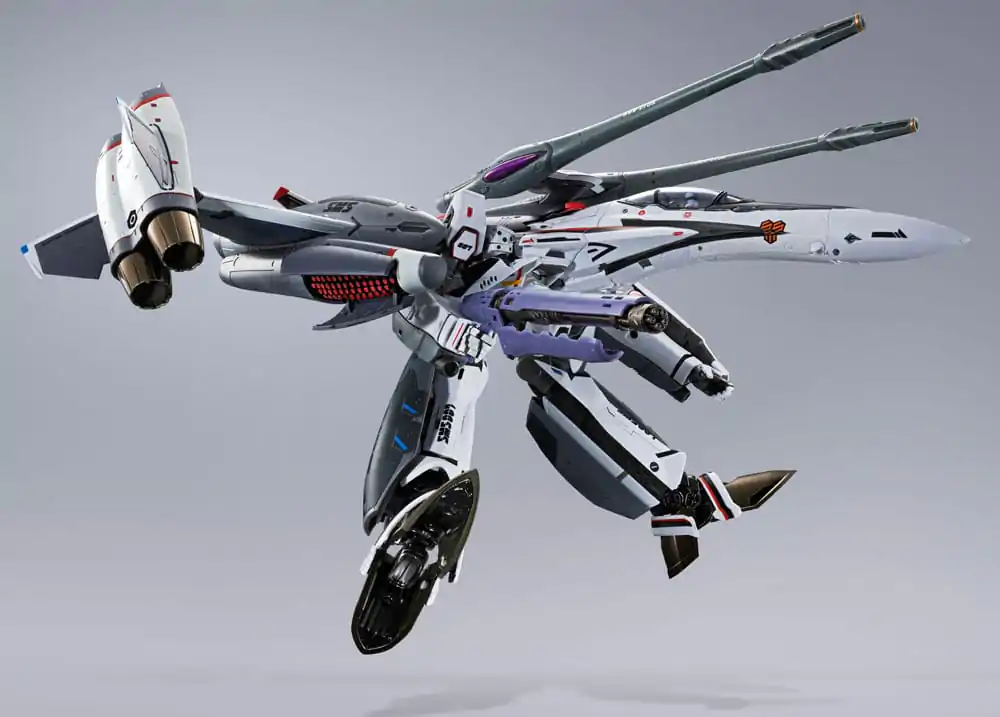 Macross Frontier DX Chogokin Tornado Messiah Valkyrie Alto Saotome Use Revival Ver. akciófigura 25 cm termékfotó