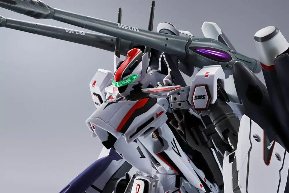 Macross Frontier DX Chogokin Tornado Messiah Valkyrie Alto Saotome Use Revival Ver. akciófigura 25 cm termékfotó