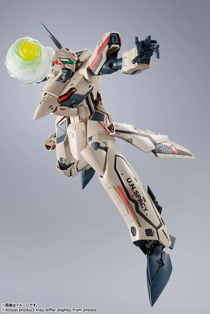 Macross Frontier DX Chogokin YF-19 Excalibur (Isamu Alva Dyson Use) akciófigura 25 cm termékfotó