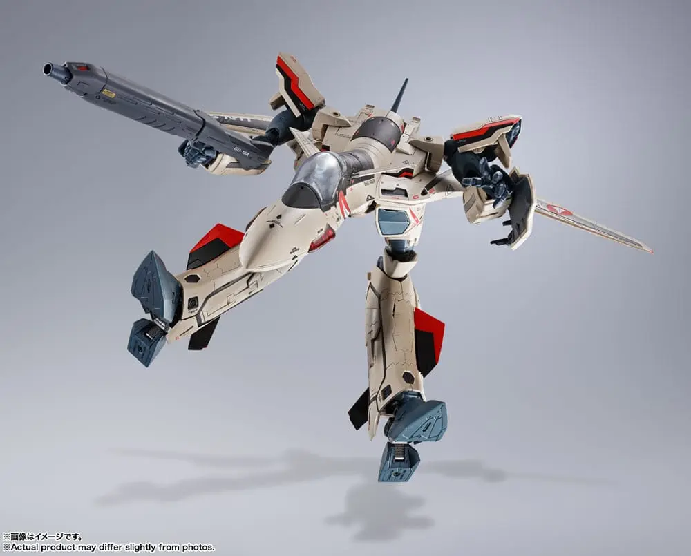 Macross Frontier DX Chogokin YF-19 Excalibur (Isamu Alva Dyson Use) akciófigura 25 cm termékfotó