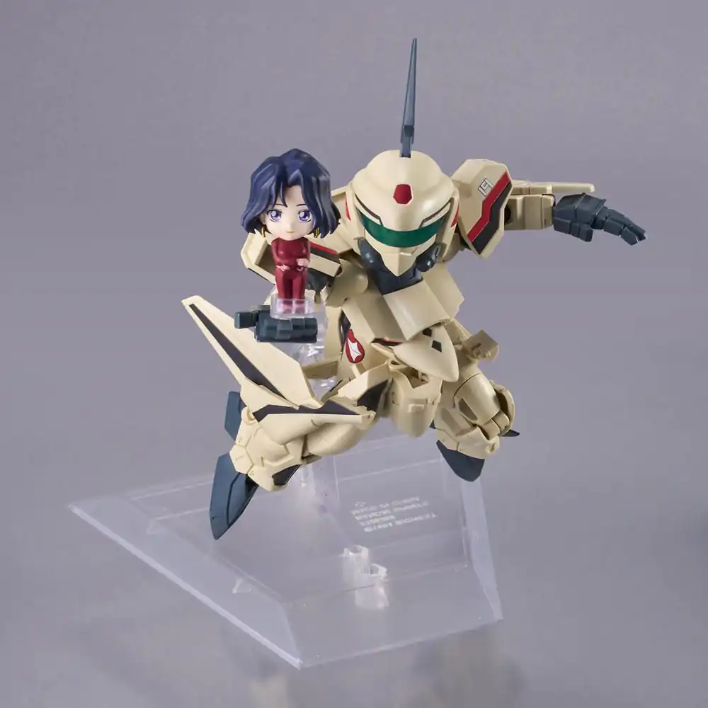 Macross Plus Tiny Session YF-19 (Isamu Alva Dyson Use) with Myung Fang Love jármű és akciófigura 11 cm termékfotó
