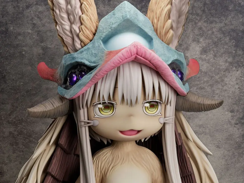 Made in Abyss 1/1 Nanachi szobor figura 155 cm termékfotó