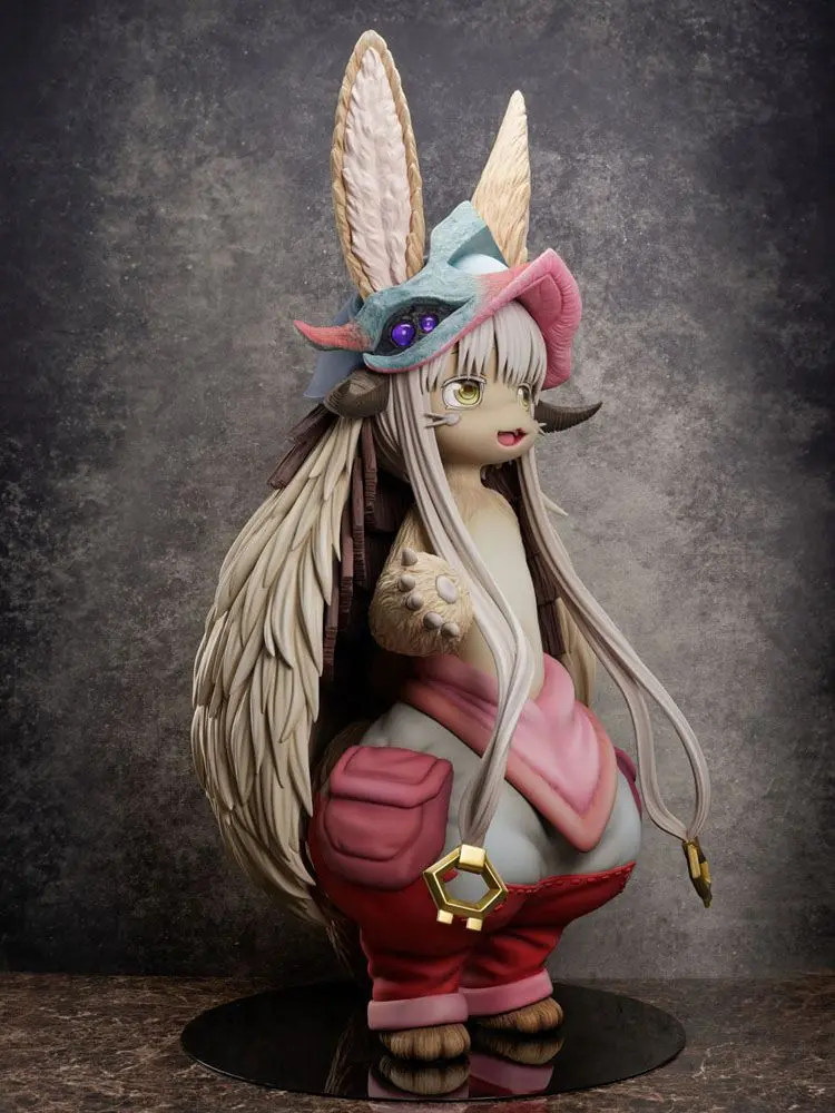 Made in Abyss 1/1 Nanachi szobor figura 155 cm termékfotó