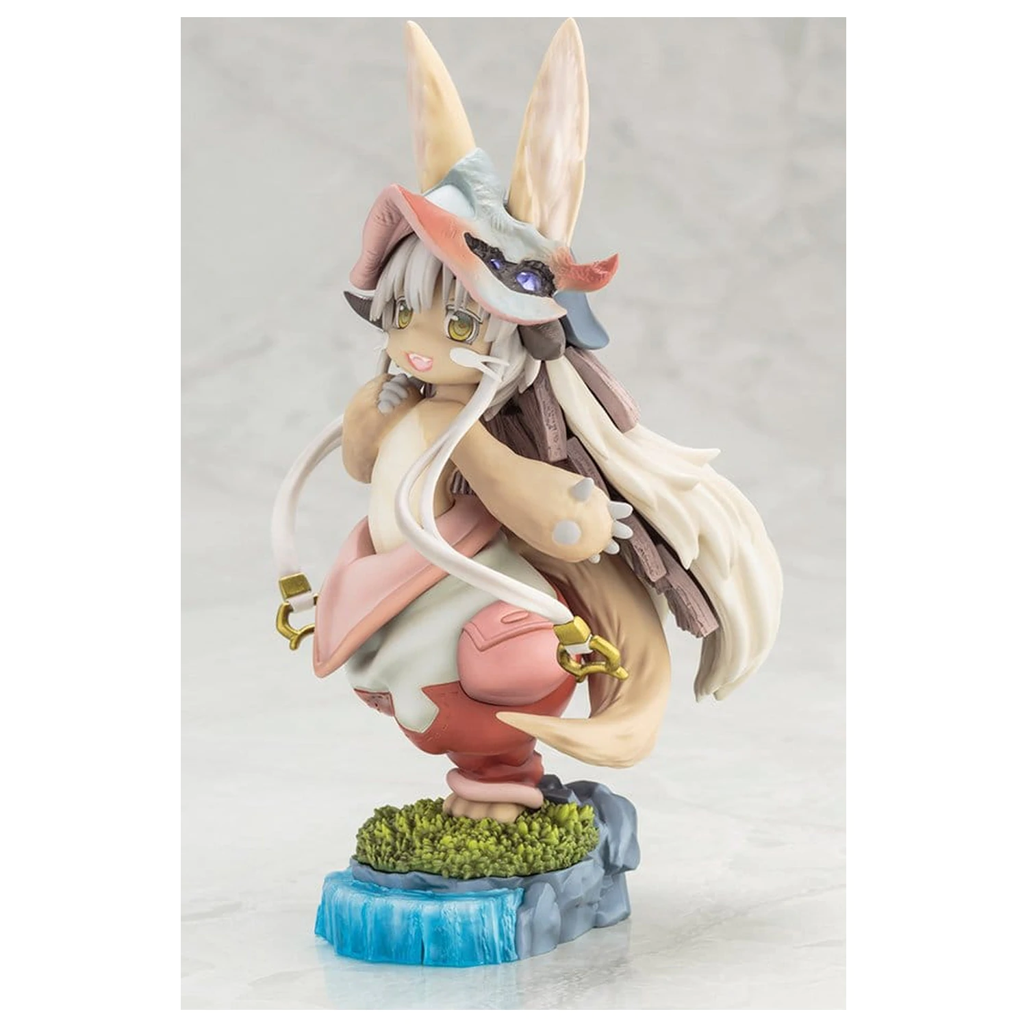 Made in Abyss: Awakening Mystery PVC figura Nanachi 14 cm termékfotó