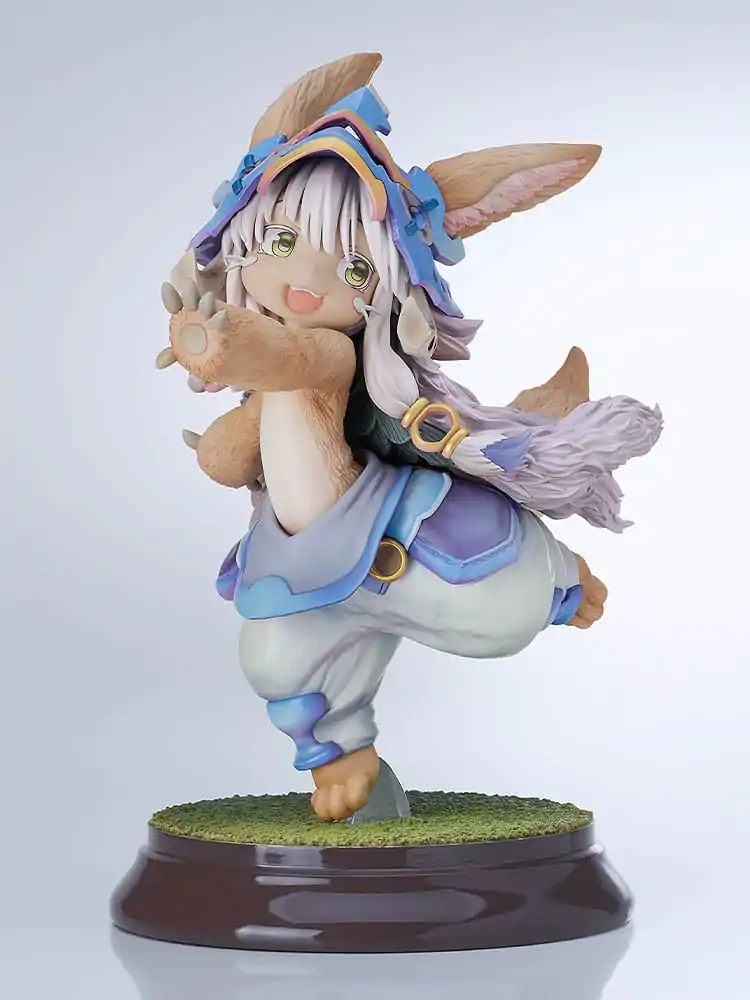 Made in Abyss: The Golden City of the Scorching Sun 1/8 Nanachi: New Outfit Ver. PVC szobor figura 19 cm termékfotó