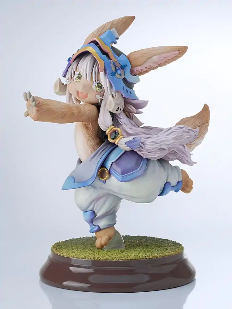 Made in Abyss: The Golden City of the Scorching Sun 1/8 Nanachi: New Outfit Ver. PVC szobor figura 19 cm termékfotó