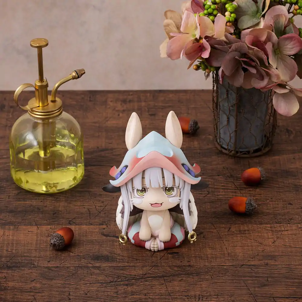 Made in Abyss: The Golden City of the Scorching Sun Look Up Nanachi PVC szobor figura ajándék párnával 11 cm termékfotó