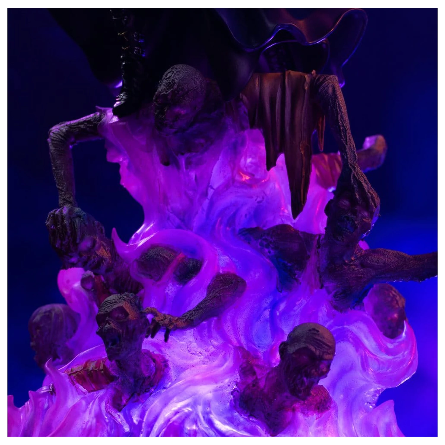 Magic: The Gathering Deluxe Art Scale 1/10 Liliana Vess szobor figura 31 cm termékfotó