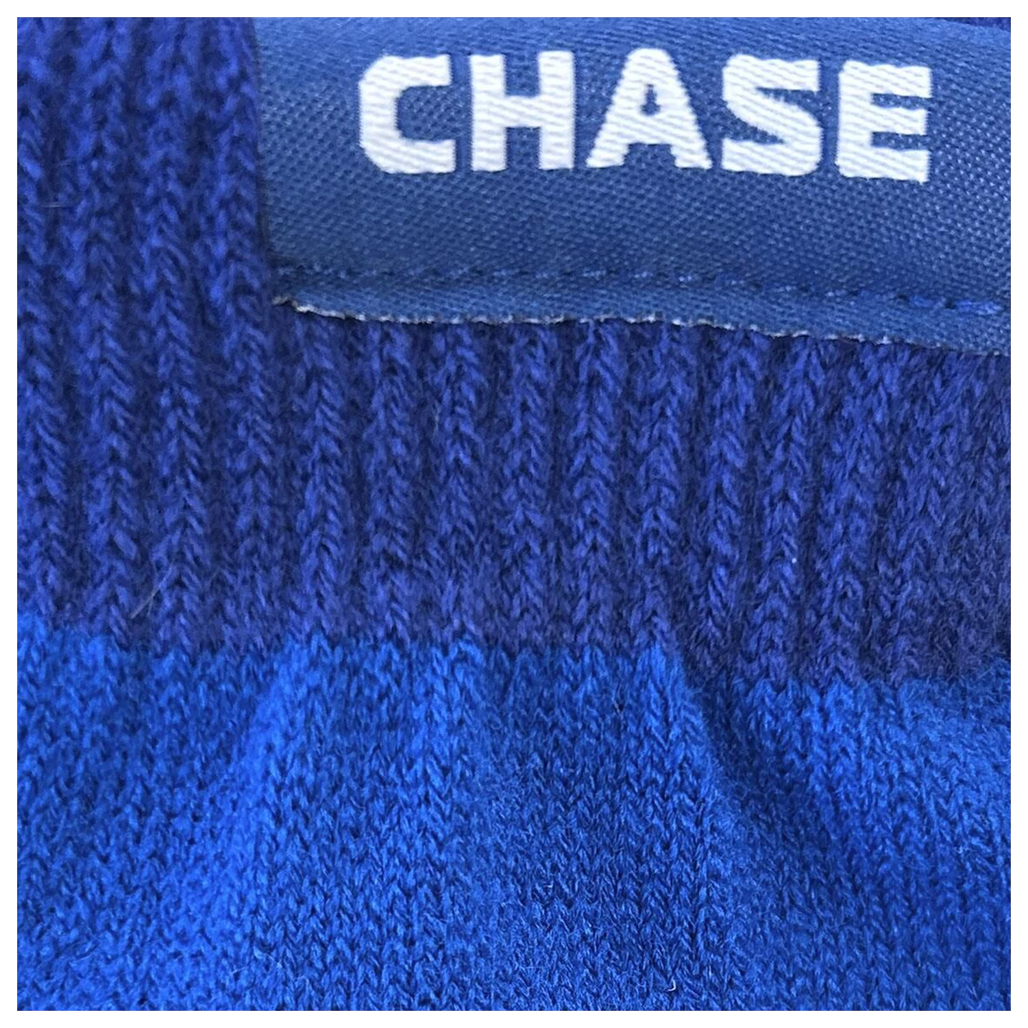 Mancs őrjárat Chase sapka és kesztyű csomag termékfotó