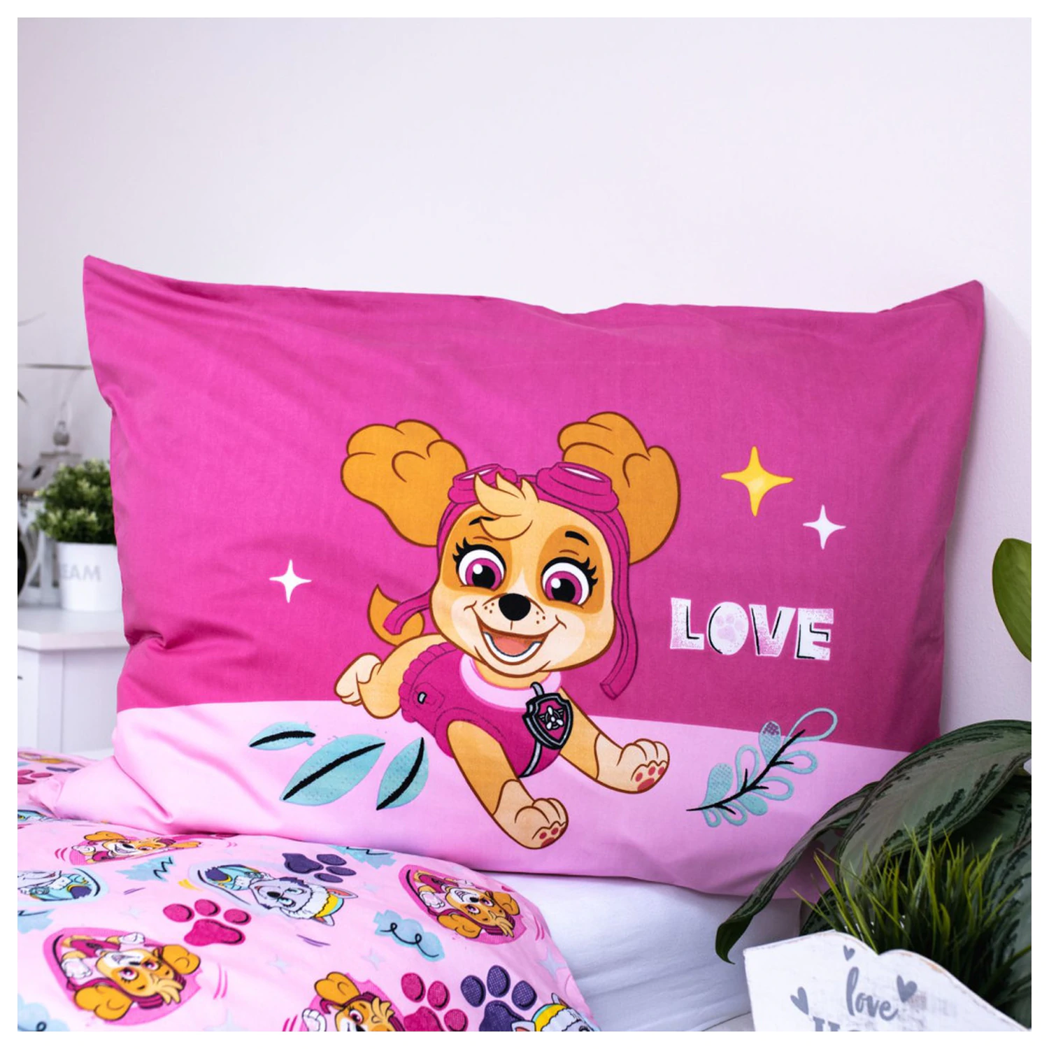 Mancs Őrjárat Pink Love mikroszálas ágyneműhuzat termékfotó