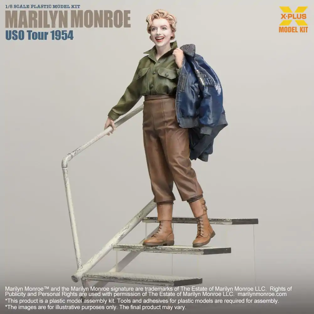 Marilyn Monroe 1/8 USO Tour 1954 Műanyag modell készlet 25 cm termékfotó