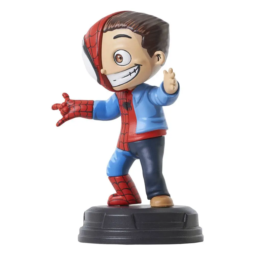 Marvel Animated Peter Parker szobor figura 10 cm termékfotó