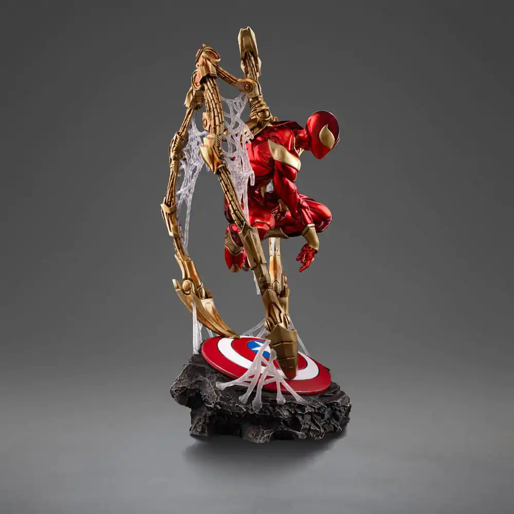 Marvel Art Scale Deluxe 1/10 Spider-man Iron Armor Comics (CCXP Exclusive 2024) szobor figura 24 cm termékfotó