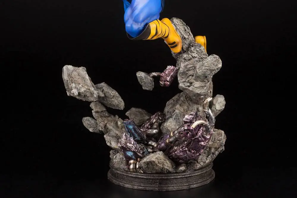Marvel Avengers Fine Art 1/6 Thor szobor figura 44 cm termékfotó