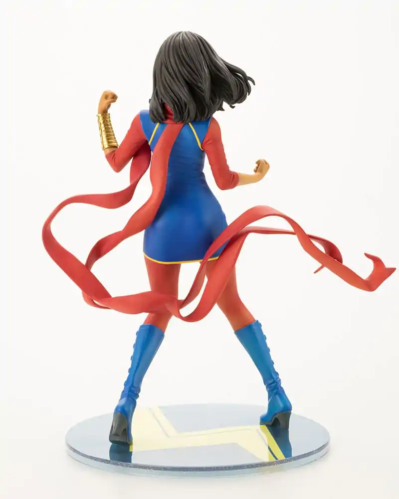 Marvel Bishoujo 1/7 Mrs. Marvel Renewal Package PVC szobor figura 20 cm termékfotó
