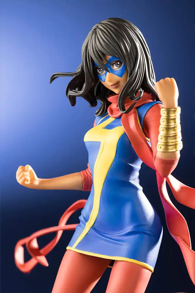 Marvel Bishoujo 1/7 Mrs. Marvel Renewal Package PVC szobor figura 20 cm termékfotó