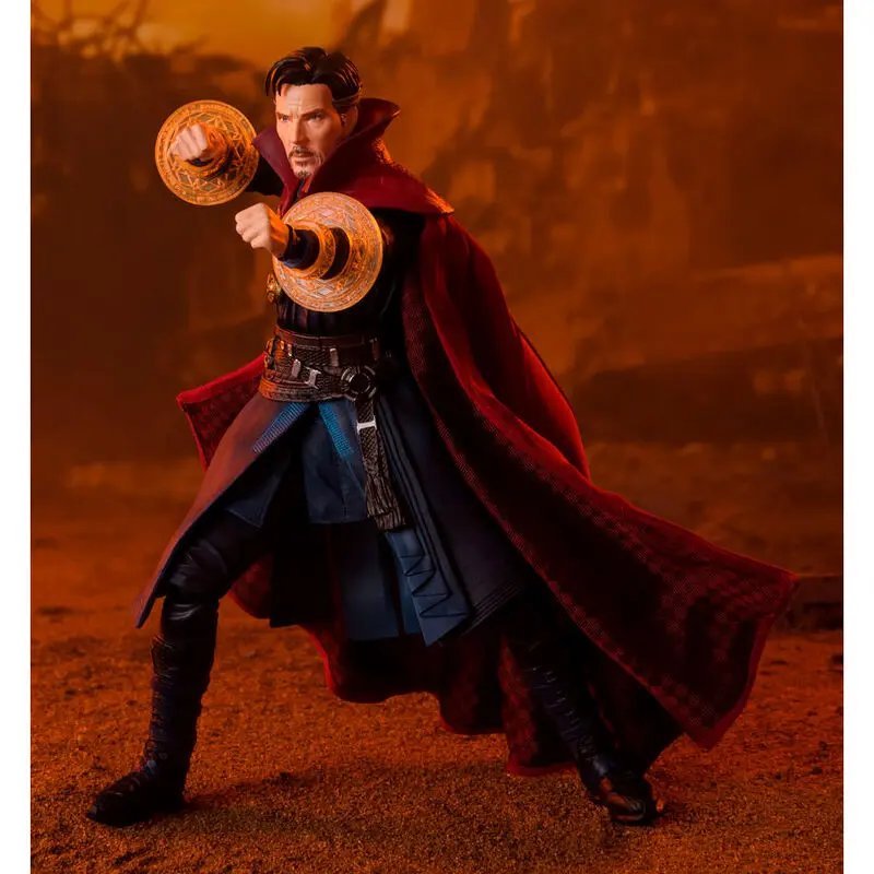 Marvel Bosszúállók Infinity War Doctor Strange figura 15cm termékfotó
