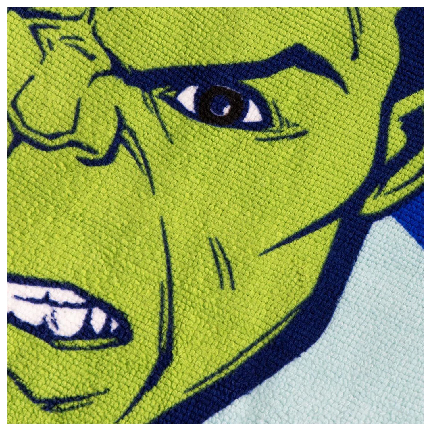 Marvel Bosszúállók törölköző és úszószemüveg csomag termékfotó