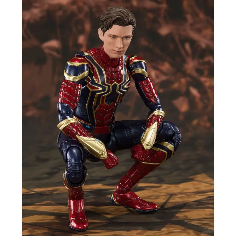 Marvel Bosszúállók Végjáték Iron Spider Final Battle figura 15cm termékfotó