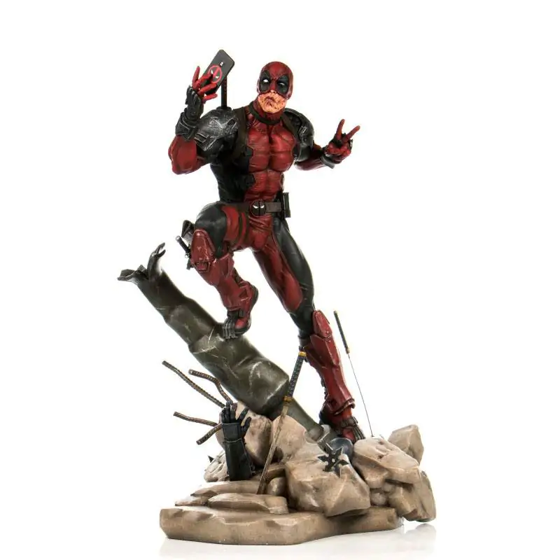 Marvel Comics PrototypeZ 1/6 Deadpool by Erick Sosa szobor figura 46 cm termékfotó