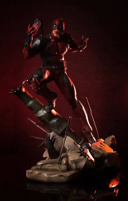 Marvel Comics PrototypeZ 1/6 Deadpool by Erick Sosa szobor figura 46 cm termékfotó