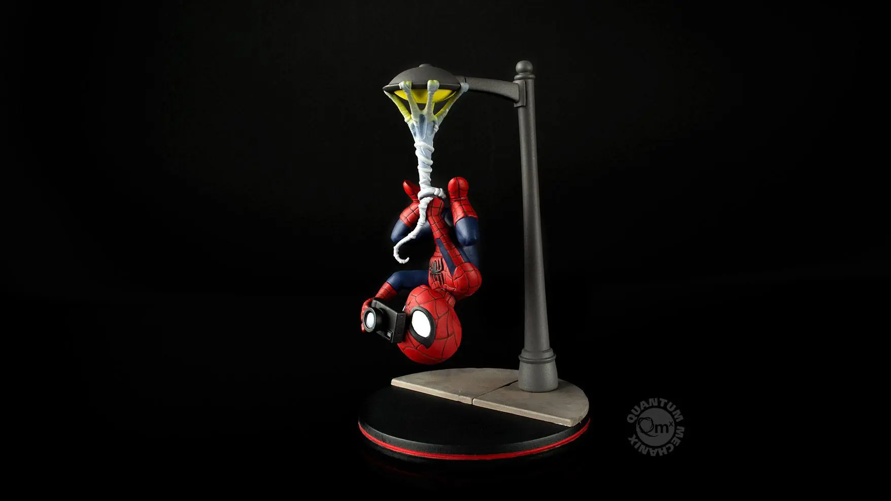 Marvel Comics Q-Fig figura Spider-Man Spider Cam 14 cm termékfotó