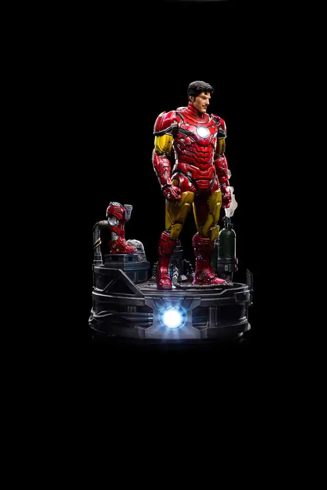 Marvel Deluxe Art Scale1/10 Iron Man Unleashed szobor figura 23 cm termékfotó