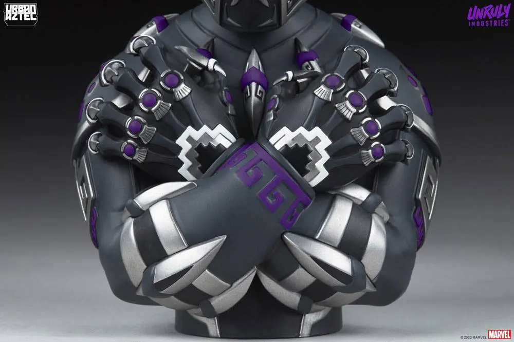 Marvel Designer Collectible Vinyl mellszobor figura Black Panther Purple Variant by Jesse Hernandez 19 cm termékfotó