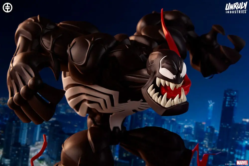 Marvel Designer Series Venom by Tracy Tubera Vinyl szobor figura 23 cm termékfotó