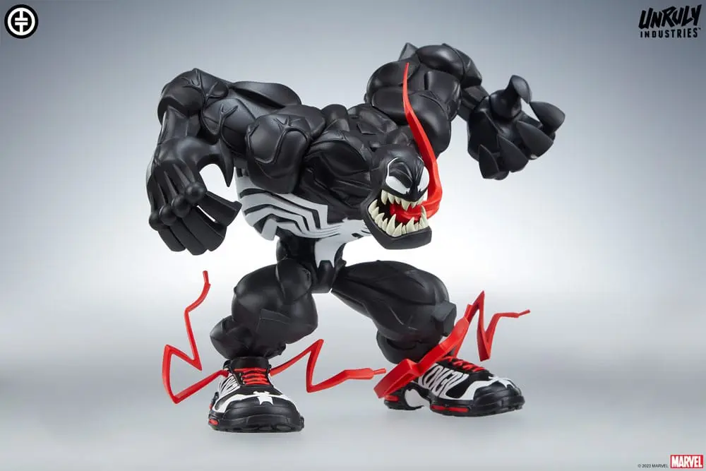 Marvel Designer Series Venom by Tracy Tubera Vinyl szobor figura 23 cm termékfotó