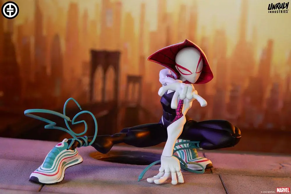 Marvel Designer Series Vinyl szobor figura Ghost-Spider by Tracy Tubera 13 cm termékfotó