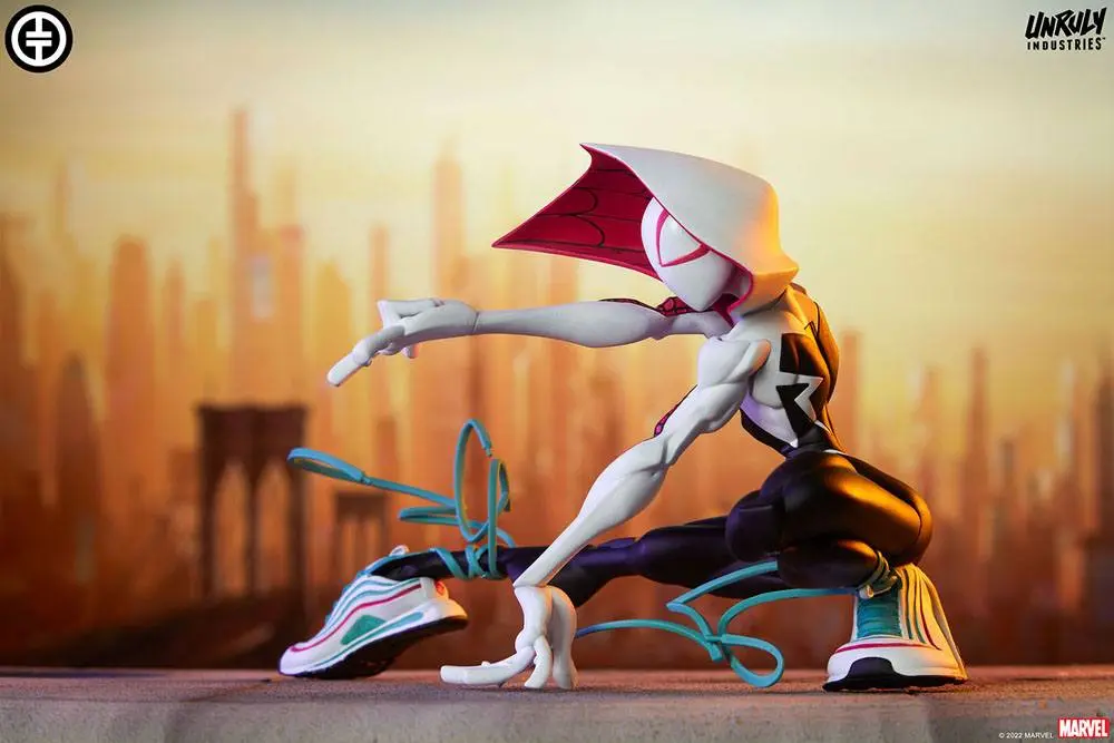 Marvel Designer Series Vinyl szobor figura Ghost-Spider by Tracy Tubera 13 cm termékfotó
