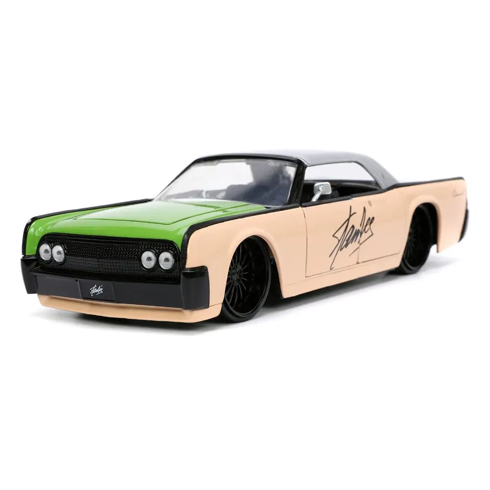 Marvel Hollywood Rides Diecast Model 1/24 1963 Lincoln Continental és Stan Lee figura termékfotó